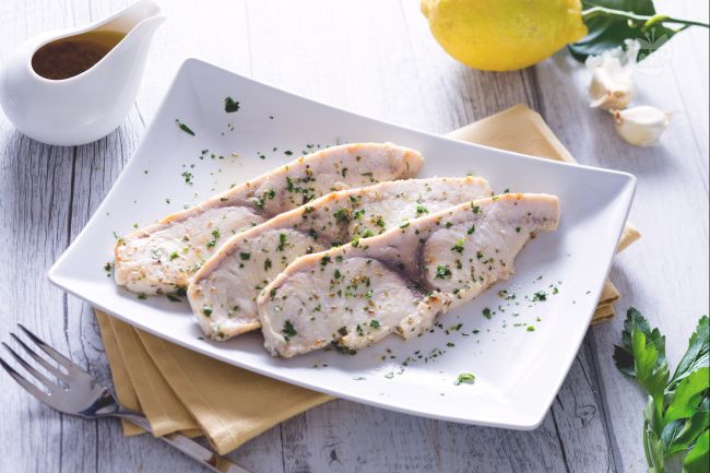 pasurgelati pesce spada in salmoriglio